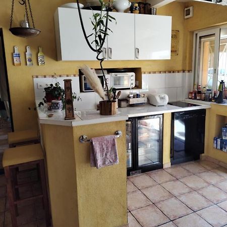 Dorm Hostel Camp Backpackers Marseilles Buitenkant foto